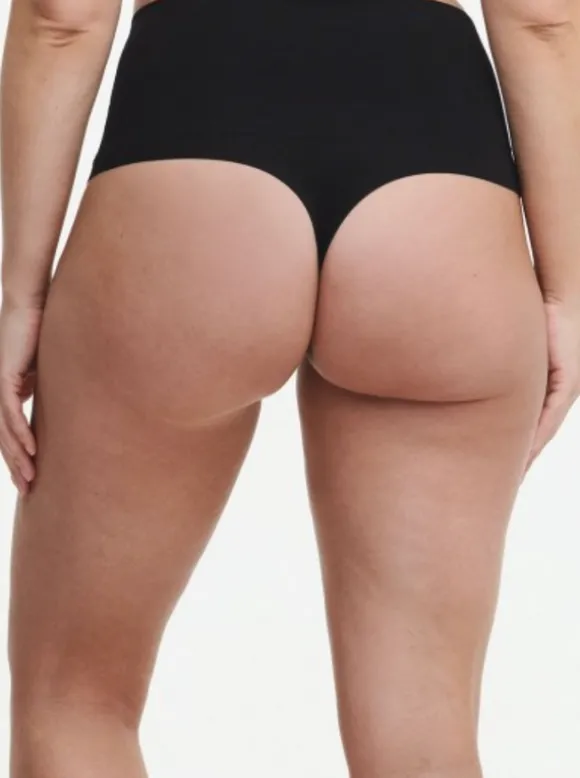 Chantelle Shaping Thong