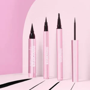 Draw The Line Eyeliner Set