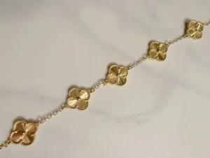 Waterproof Gold Clover Bracelet